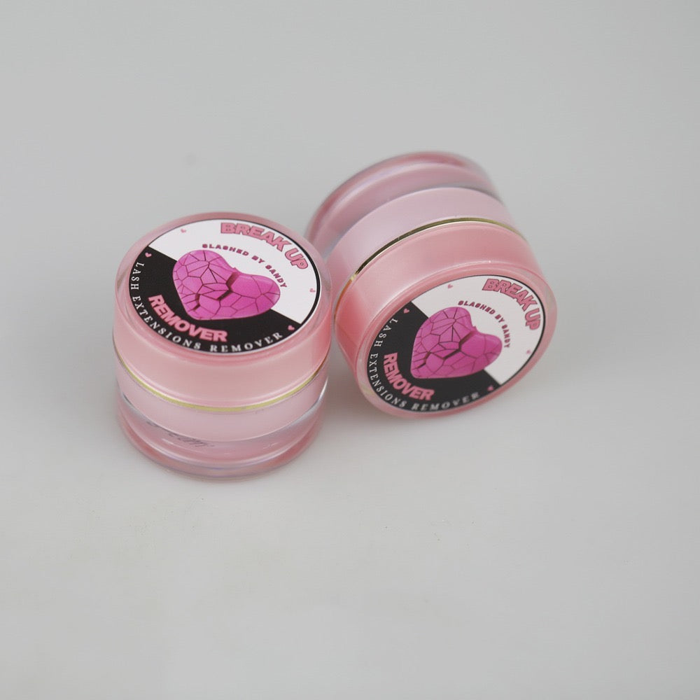 ‘Break Up’ Lash Remover